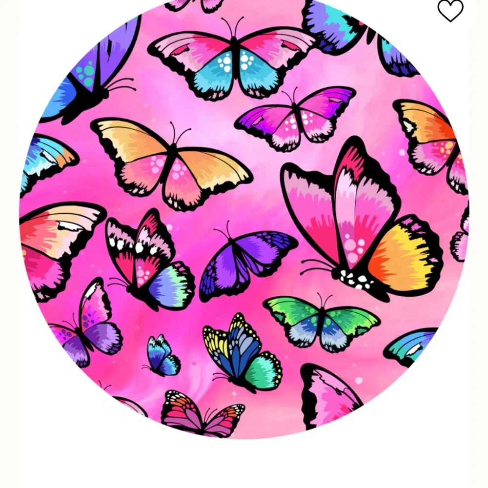 Bums and Roses you give me butterflies ruffle blanket - Picture 4 of 5